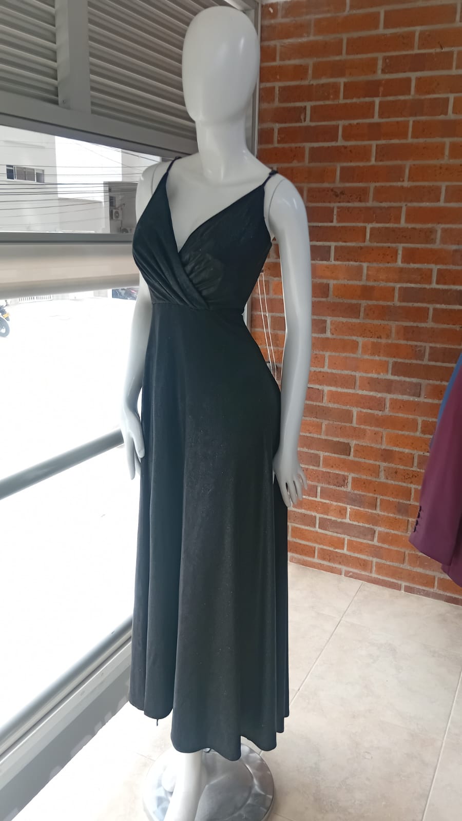 Alquiler de trajes y vestidos de gala 2